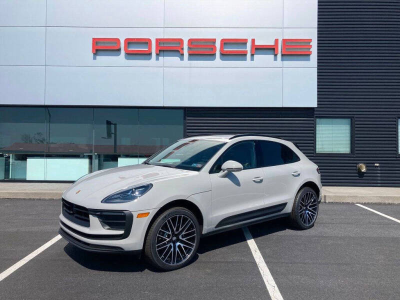 2025 Porsche Macan