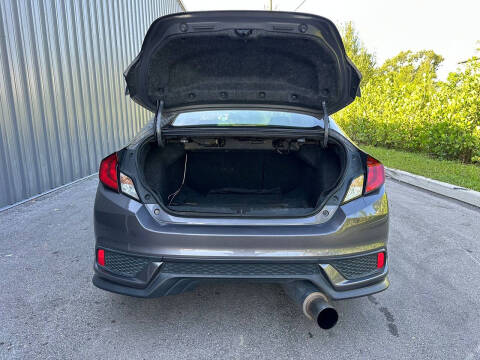 2018 Honda Civic Si w/Summer Tires