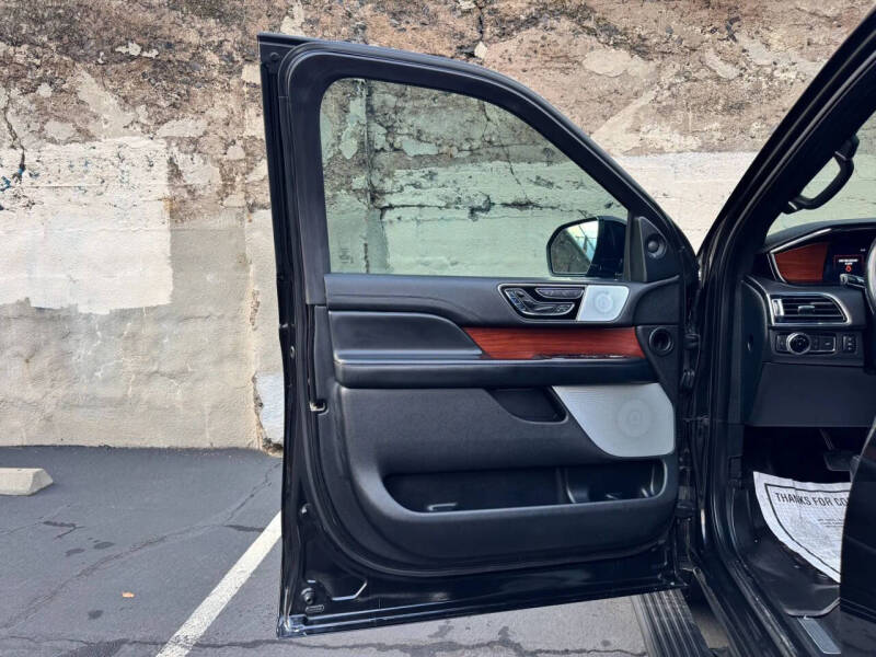 2020 Lincoln Navigator L Reserve