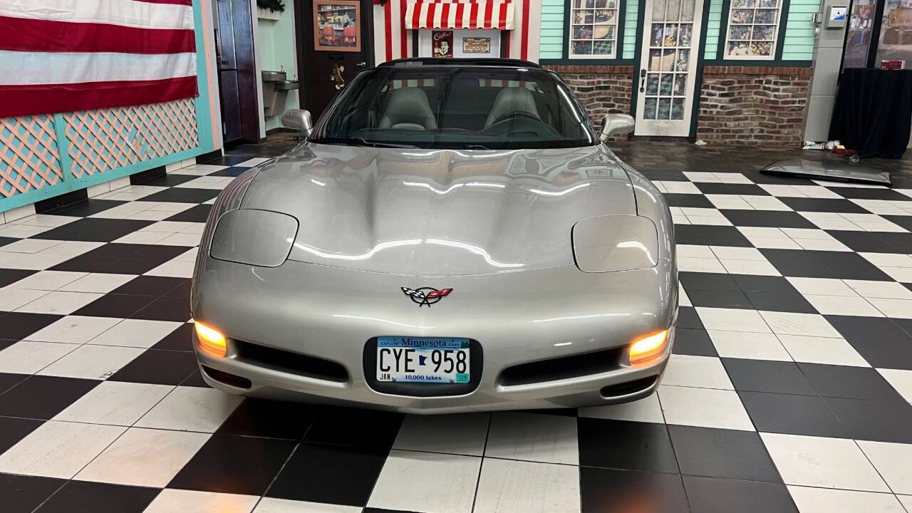 2000 Chevrolet Corvette 15