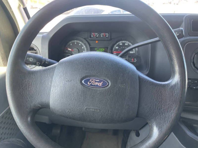 2012 Ford E-Series E-250