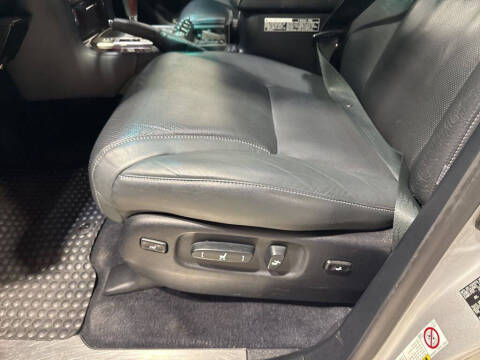 2014 Lexus LX 570