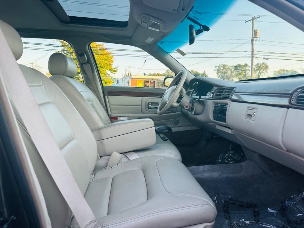 1998 Cadillac DeVille for sale at American Dream Motors in Winchester, VA