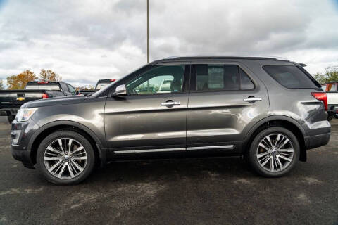 2017 Ford Explorer Platinum