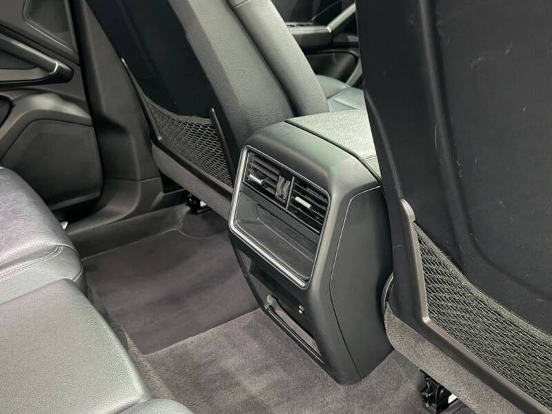 2022 Porsche Cayenne
