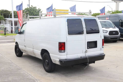 2004 Ford E-Series E-150