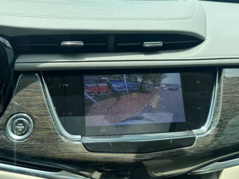 2021 Cadillac XT6 Premium Luxury
