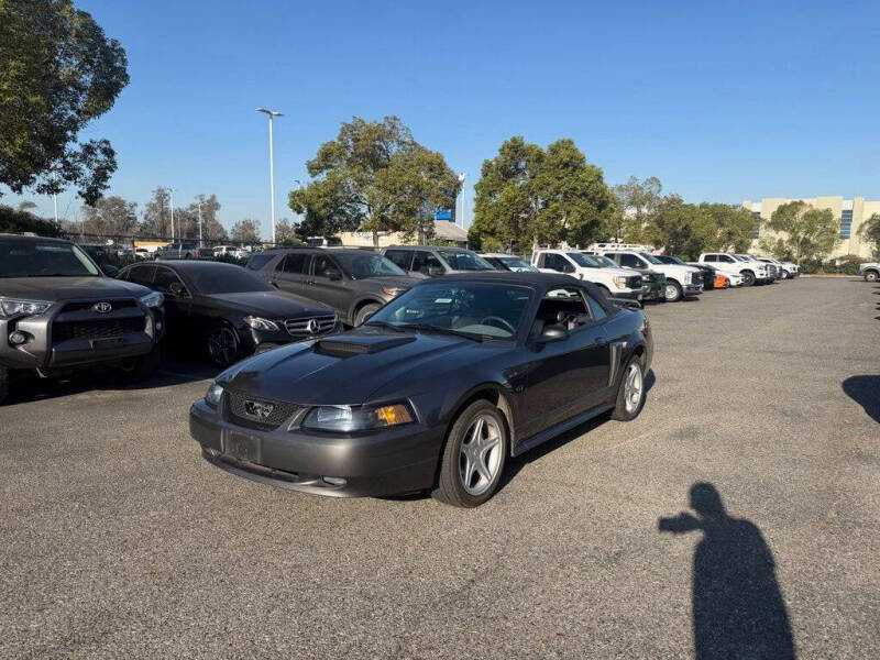 2003 Ford Mustang