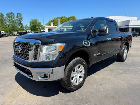 2017 Nissan Titan