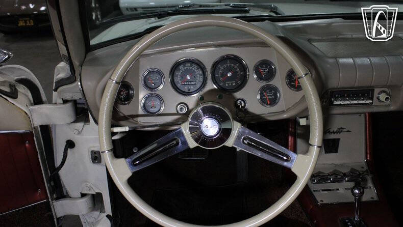 1964 Studebaker Avanti