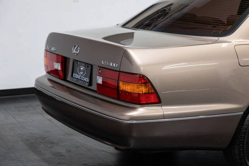 1998 Lexus LS 400