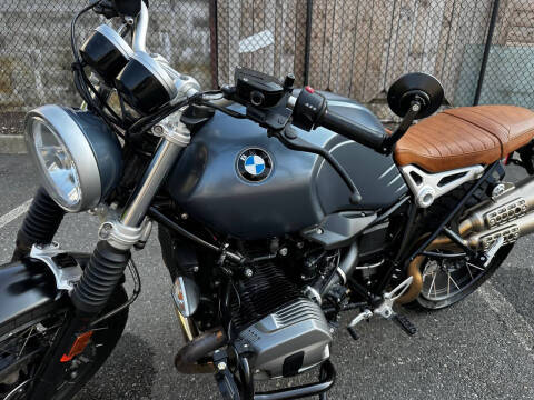 2019 BMW RNINE-T