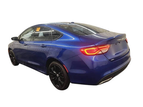 2015 Chrysler 200 S