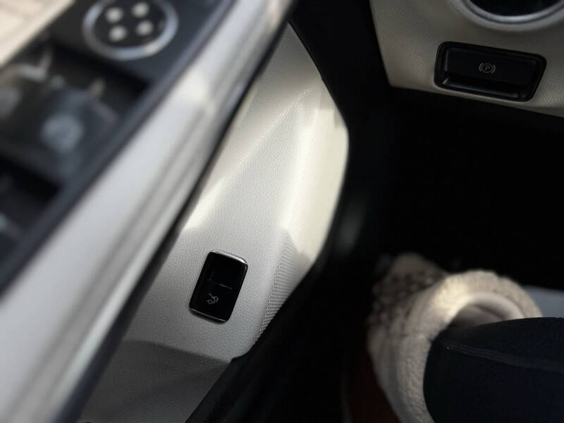 2019 Mercedes-Benz CLA CLA 250 4MATIC