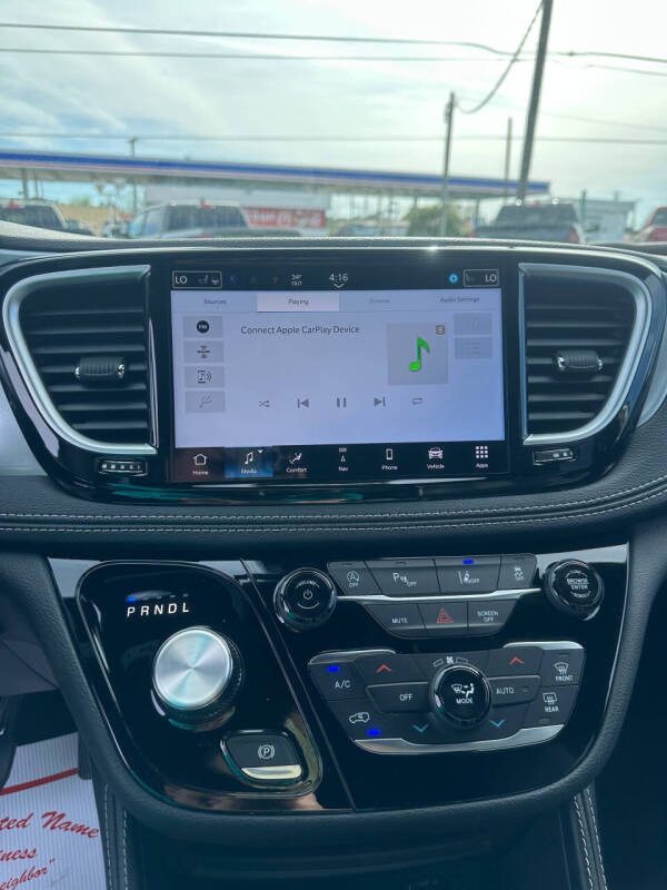 2026 Chrysler Pacifica Limited