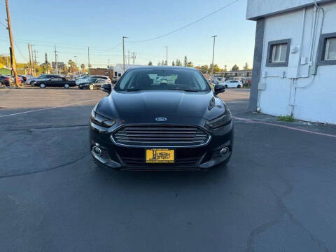 2015 Ford Fusion SE