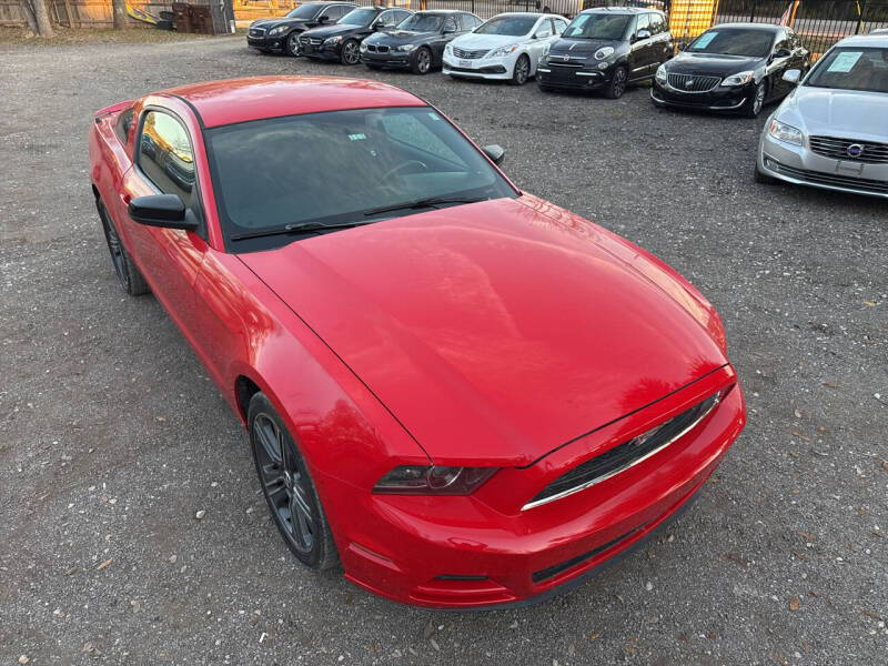 2013 Ford Mustang V6