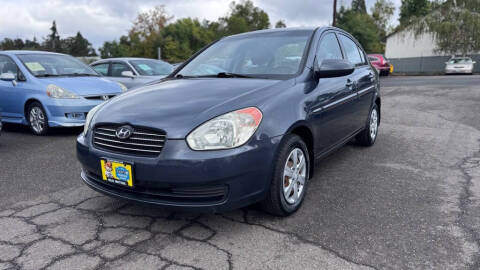 2009 Hyundai Accent for sale at ALPINE MOTORS in Milwaukie OR