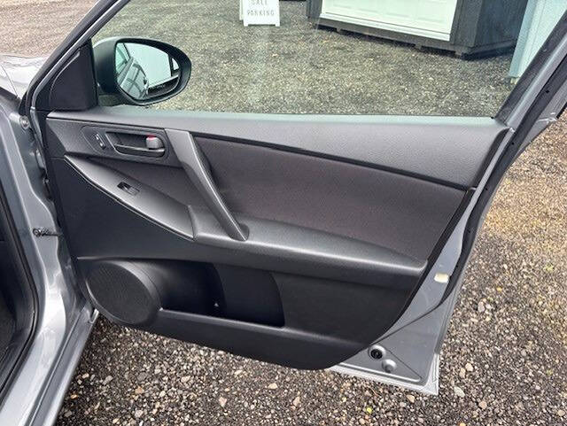 2011 Mazda MAZDA3 i Sport