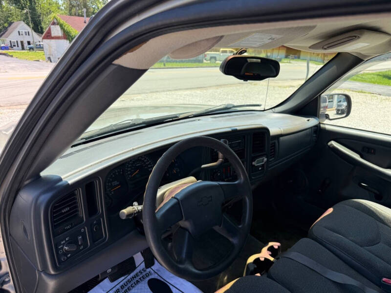2003 Chevrolet Silverado 1500 LS