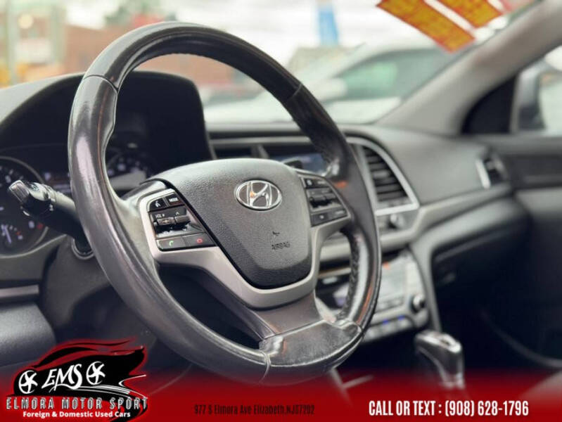 2018 Hyundai Elantra