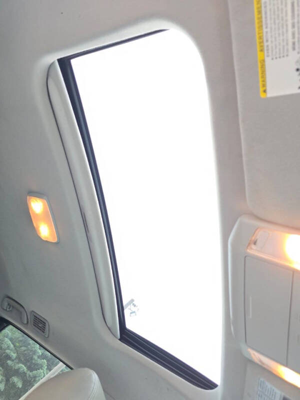 2014 Toyota Sequoia SR5