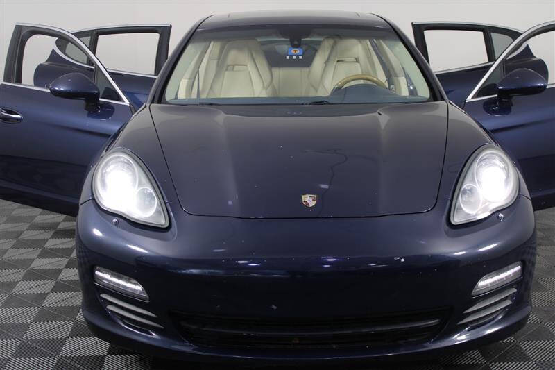 2011 Porsche Panamera