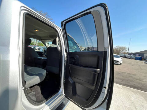 2018 RAM 1500 Express