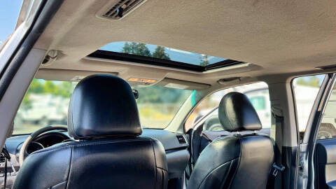 2011 Toyota Highlander SE