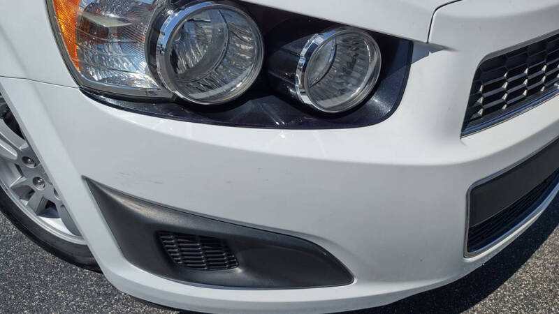 2016 Chevrolet Sonic LT Auto