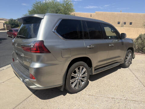 2016 Lexus LX 570