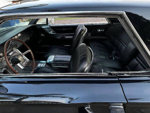 1965 Ford Thunderbird