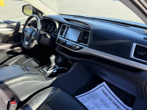 2016 Toyota Highlander XLE