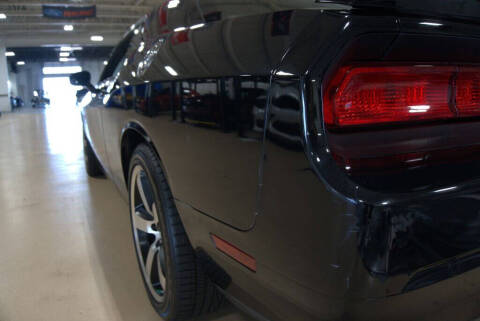 2014 Dodge Challenger SRT8
