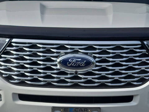 2020 Ford Explorer Platinum