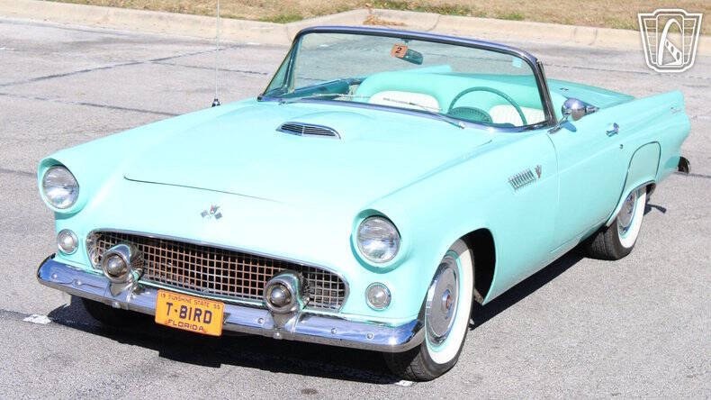 1955 Ford Thunderbird