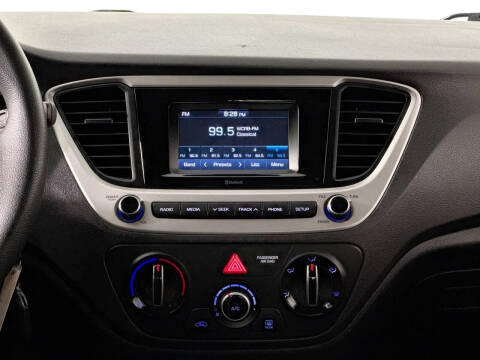 2019 Hyundai Accent SE