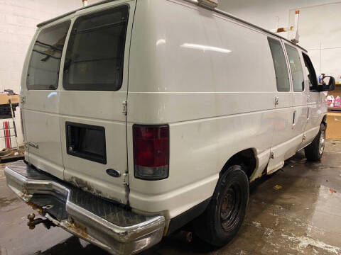 2008 Ford E-Series E-150