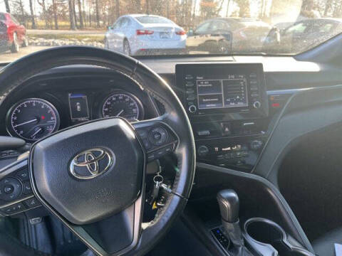 2022 Toyota Camry SE