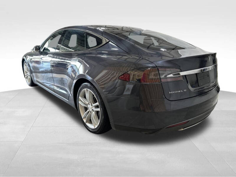 2015 Tesla Model S