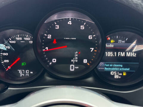 2020 Porsche Macan