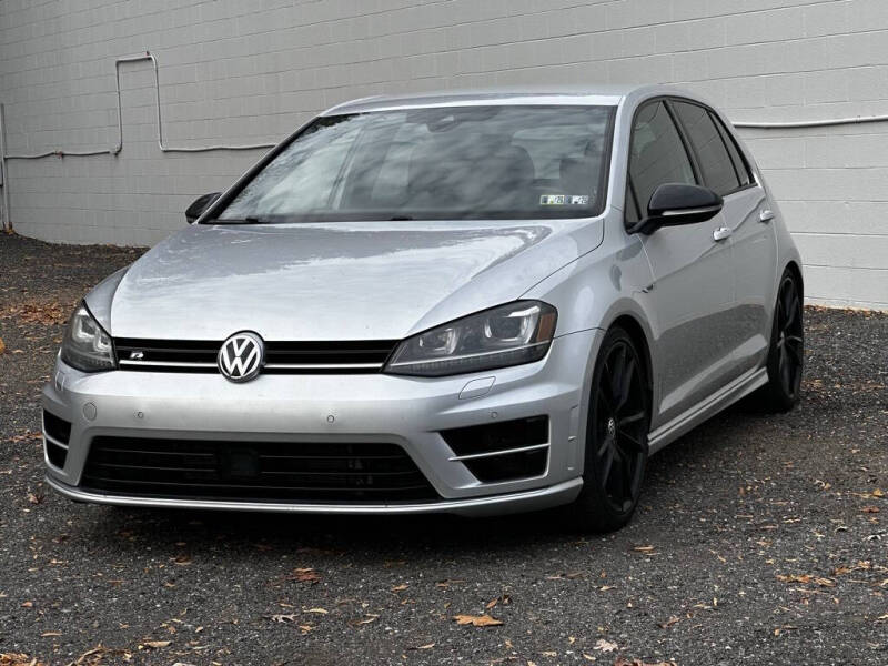 2017 Volkswagen Golf R 4Motion
