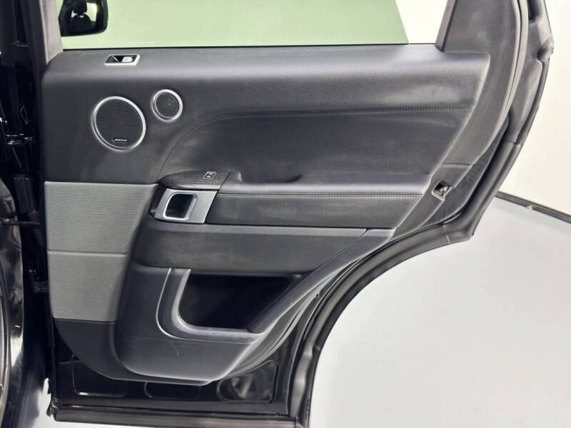 2022 Land Rover Range Rover Sport SE