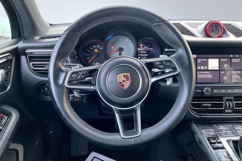 2020 Porsche Macan S