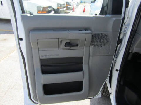 2013 Ford E-Series E-250