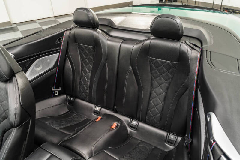 2025 BMW M8 Competition