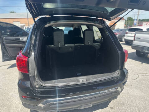 2017 Nissan Pathfinder S