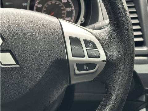 2017 Mitsubishi Lancer