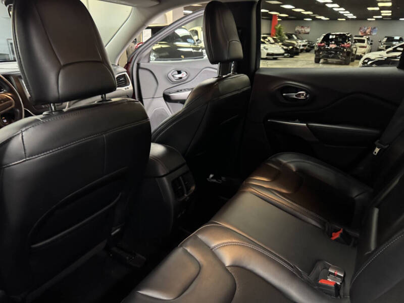 2021 Jeep Cherokee Latitude Plus