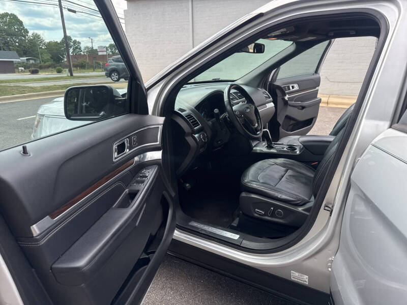 2017 Ford Explorer Limited
